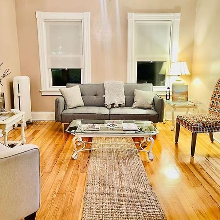 Delightful 2Br Apartment With Balcony - 15 Min From Mohegan Sun- Foxwoods Casinos & Mystic Ню Лондон Екстериор снимка
