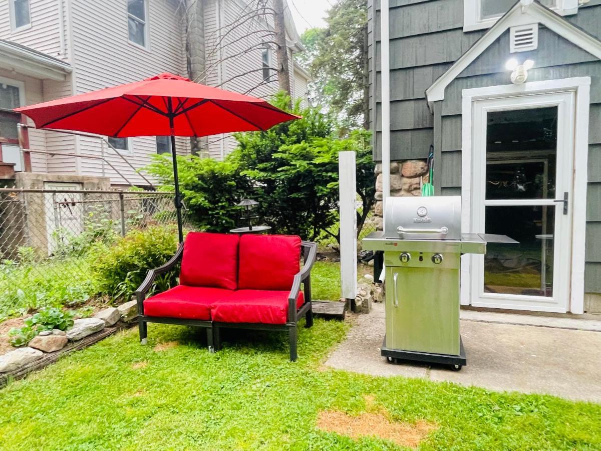 Delightful 2Br Apartment With Balcony - 15 Min From Mohegan Sun- Foxwoods Casinos & Mystic Ню Лондон Екстериор снимка